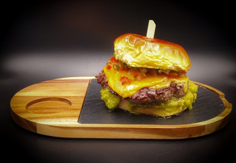 Una arroutada de pasión por la hamburguesa